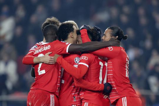 FC Bayern gaat er met minimale zege vandoor in Parijs tegen PSG