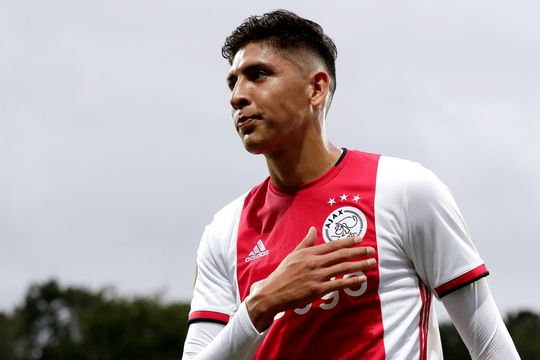 Opstelling Ajax tegen APOEL: basisdebuut Alvarez, Huntelaar in de spits