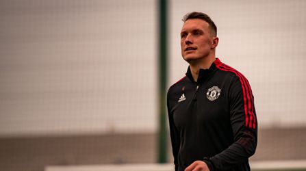 Phil Jones speelt na 708 dagen afwezigheid weer eens voor ManUtd