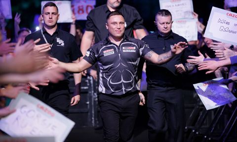 Gerwyn Price wisselt vaker van opkomstnummer dan dat hij wint in de Premier League