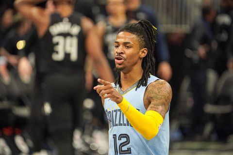 Megaschorsing voor met wapen zwaaiende NBA-ster Morant: 'Blijf aan mezelf werken'