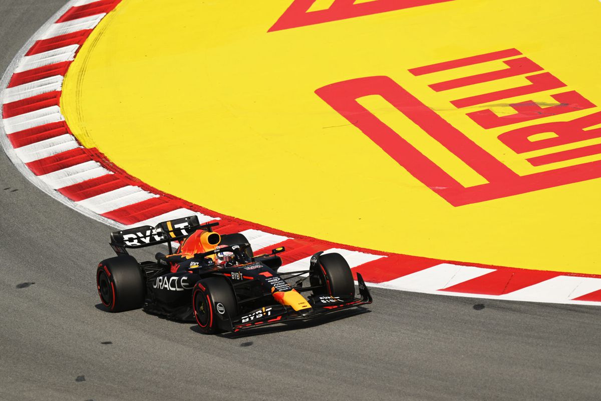 VT2 in Spanje: Max Verstappen lijkt niet te stoppen, Nico Hülkenberg verrast met top 3-plek