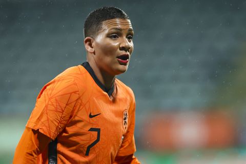 Van de Sanden ontbreekt in EK-selectie; aanvalster staat wel op reservelijst