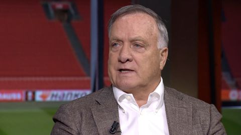 🎥​| Dick Advocaat over Ajax-crisis: 'Ik vind dat je niet zoveel moet vertellen'