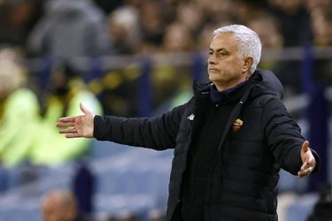 José Mourinho focust zich op Vitesse, pas daarna komt Lazio: 'Er zit geen derby in mijn hoofd'