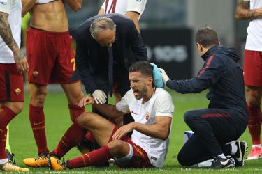 Strootman komt een dagje later bij Oranje