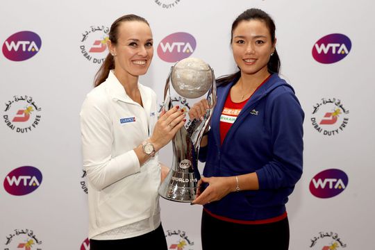 Hingis neemt afscheid als beste van de wereld