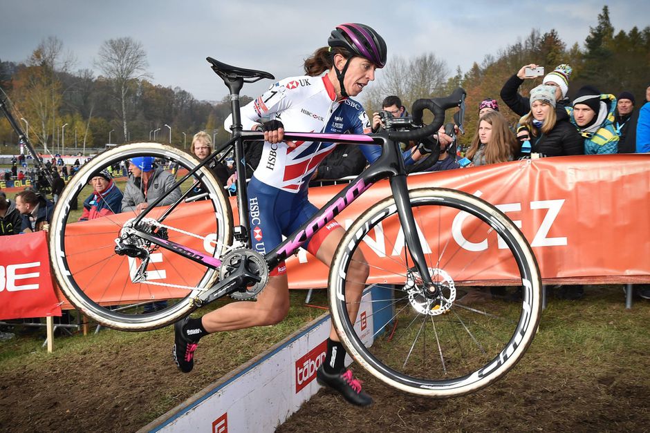 Veldrijdster Wyman hangt na zondag haar veldritfiets aan de beugels