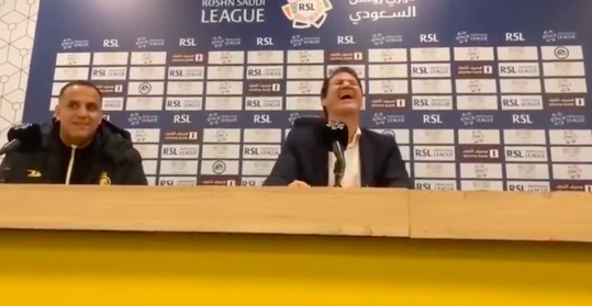 🎥 | Al-Nassr-coach Garcia viral na grap: 'Ronaldo is er, maar ik wilde liever Messi'