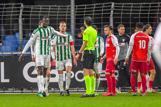 EN TERECHT! KNVB schrapt gele kaart voor speler FC Dordrecht die racistisch werd bejegend