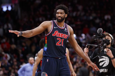 MVP 76ers Joel Embiid moet zeker deel play-offs NBA missen door hersenschudding