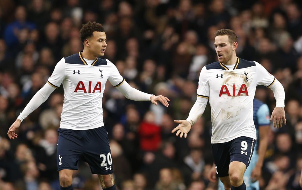 'Vincent Janssen is de beste FIFA-speler bij de Spurs'