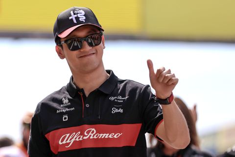Alfa Romeo verlengt contract Zhou: ‘GP van China rijden moet geweldig zijn’