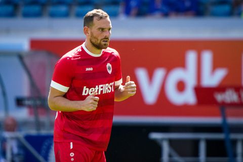 🎥 | Stengs en Janssen belangrijk voor Royal Antwerp, 9e zege (!) voor Van Bommel