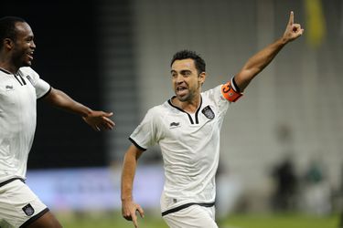 Xavi gaat nog een jaartje door in Qatar