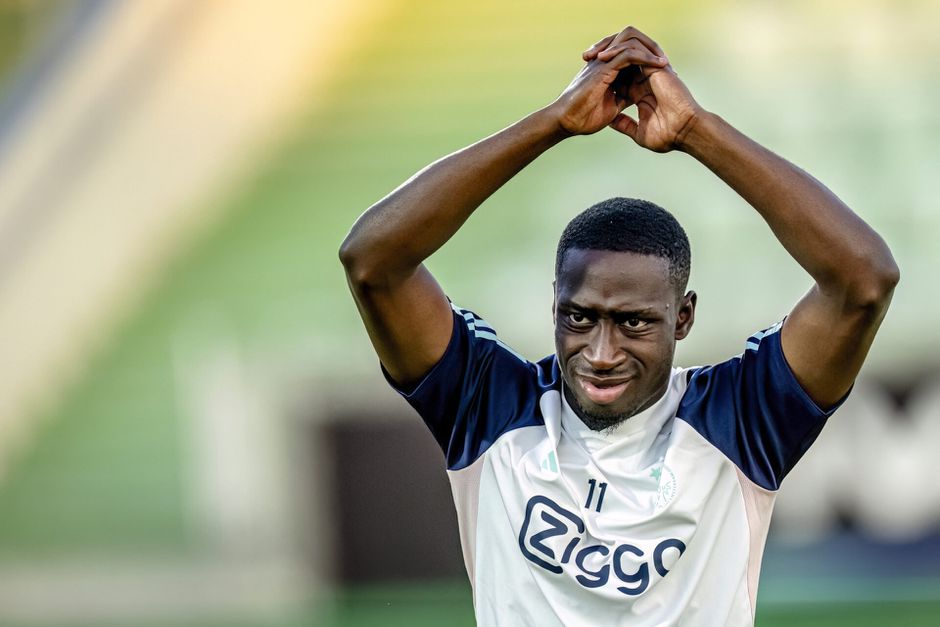 TV-gids: op deze zender kijk je naar Ludogorets - Ajax