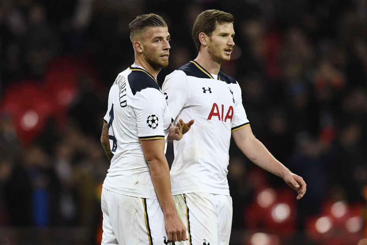 Vertonghen, Alderweireld en Eriksen wensen Ajax succes (video)