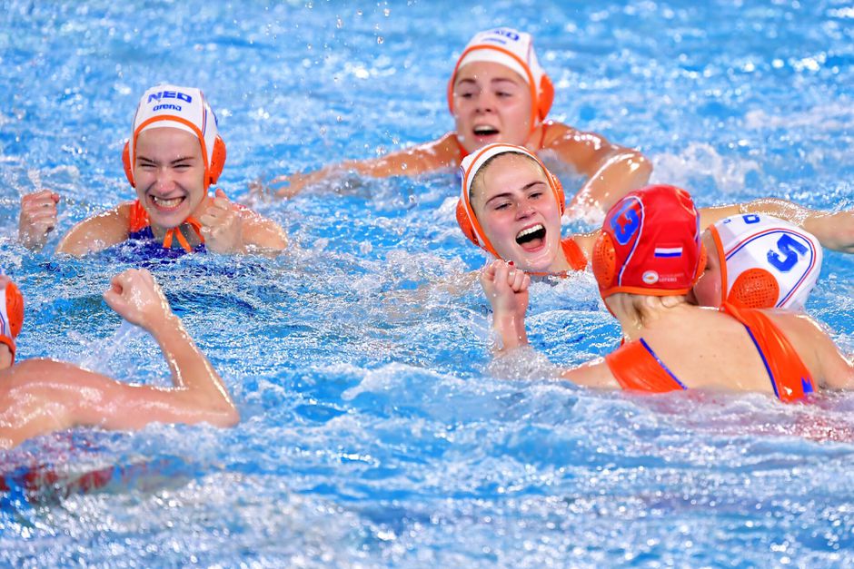 Waterpolovrouwen beginnen WK met walspartij tegen Argentinië
