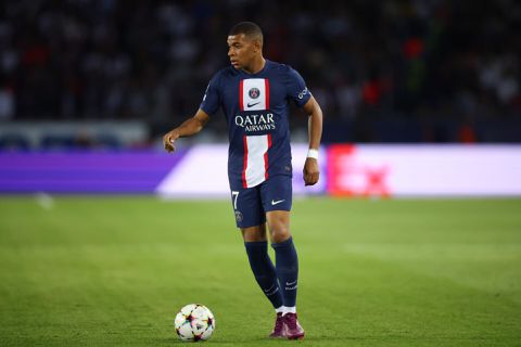 Vreemde constructie in contract Mbappé zorgt ervoor dat hij zelf over toekomst beslist