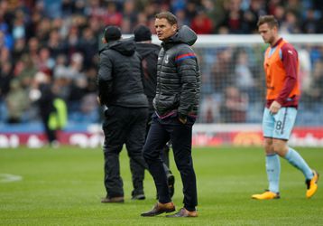 Zelfs het programma van Crystal Palace zit De Boer dwars