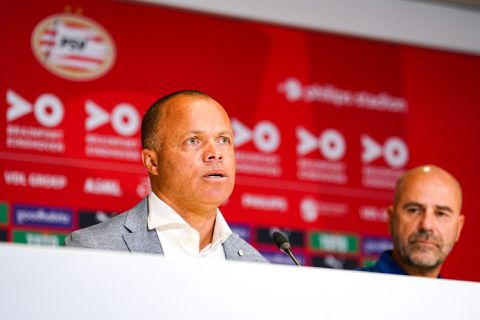 PSV-directeur Earnest Stewart tijdens trainingskamp in Oostenrijk naar ziekenhuis voor operatie