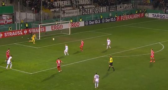 🎥 | SC Freiburg straft foute uittrap SV Sandhausen op wonderschone wijze af