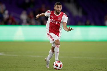 Video: Labyad scoort hattrick bij dikke oefenzege Ajax op PEC Zwolle