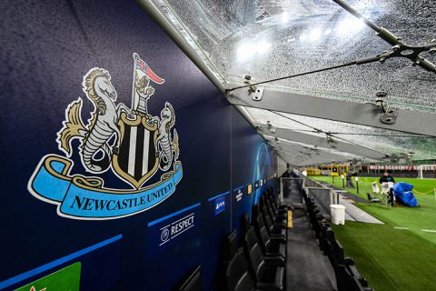 Weer gezeik op Europees tripje: Newcastle United-fan neergestoken in Milaan