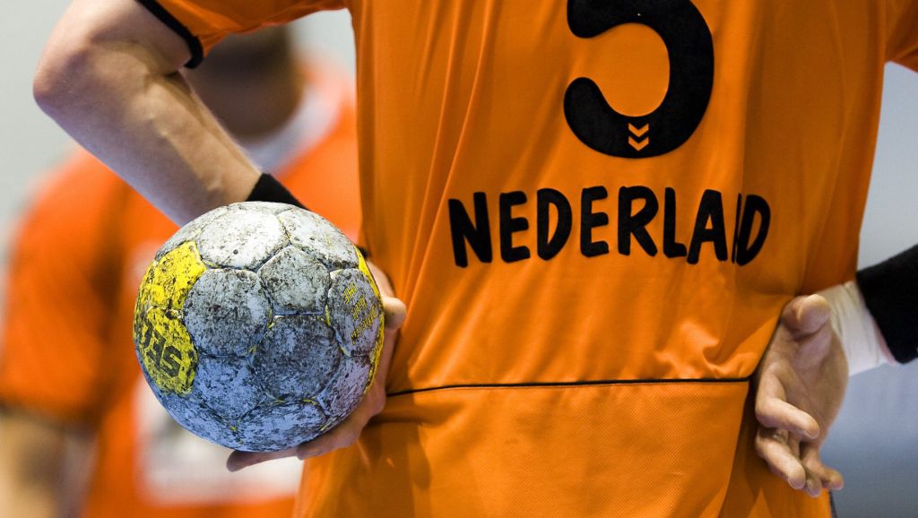 Handballers willen ook doorbreken: 'Spelen bij Oranje voor een reiskostenvergoeding'