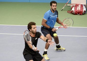 Rojer met partner na supertiebreak naar finale in Barcelona