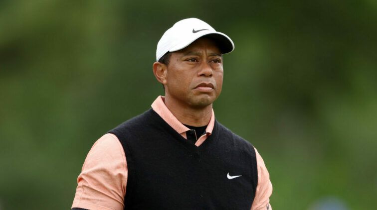 Niet fitte Tiger Woods meldt zich af voor US Open: 'Heb meer tijd nodig'