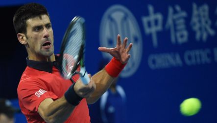 Djokovic verslaat Nadal in finale Peking