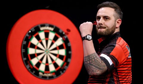 Joe Cullen walst met 8-2 over William O'Connor heen en wint Hungarian Darts Trophy
