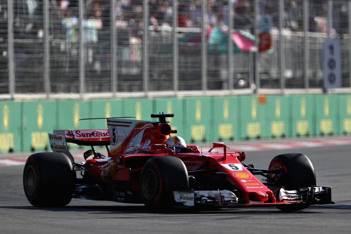 Vettel komt goed weg: geen diskwalificatie voor Hamilton-beuk