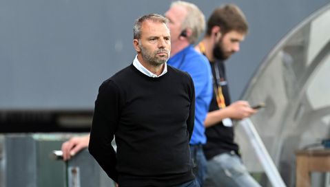 Valentijn Driessen: 'Ajax-spelers grappen over slechte Engels Maurice Steijn'