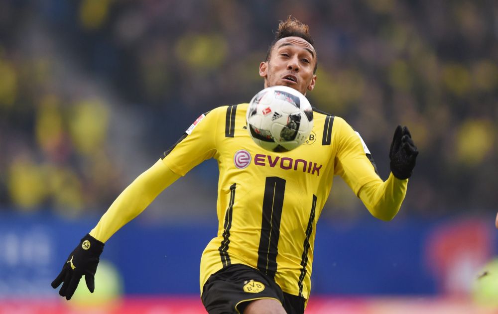 GAAF! Dortmund-spelers doen de Mannequin Challenge (video)