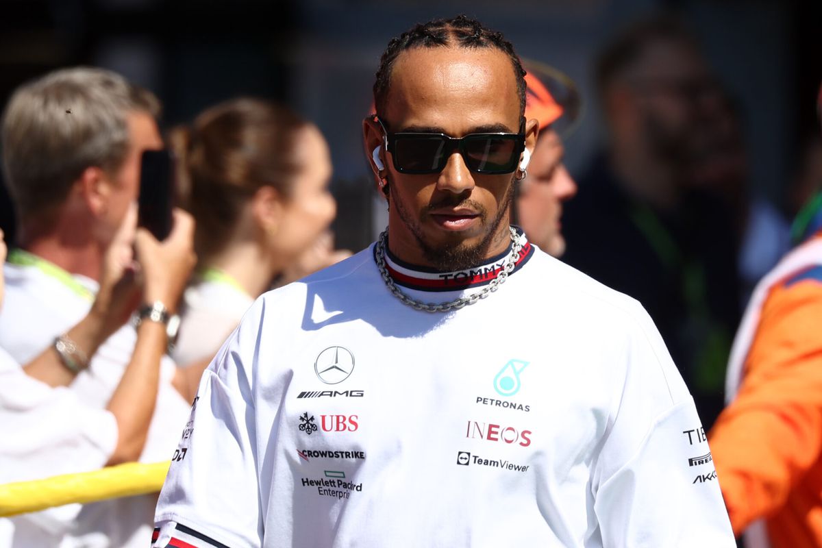 Hamilton stoort zich aan dominantie Verstappen en Red Bull: 'Ik wil dat het om pure kwaliteit gaat'