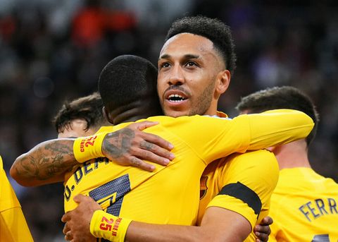 Maatjes voor het leven! Aubameyang en Dembélé laten magie Dortmund herleven bij Barça