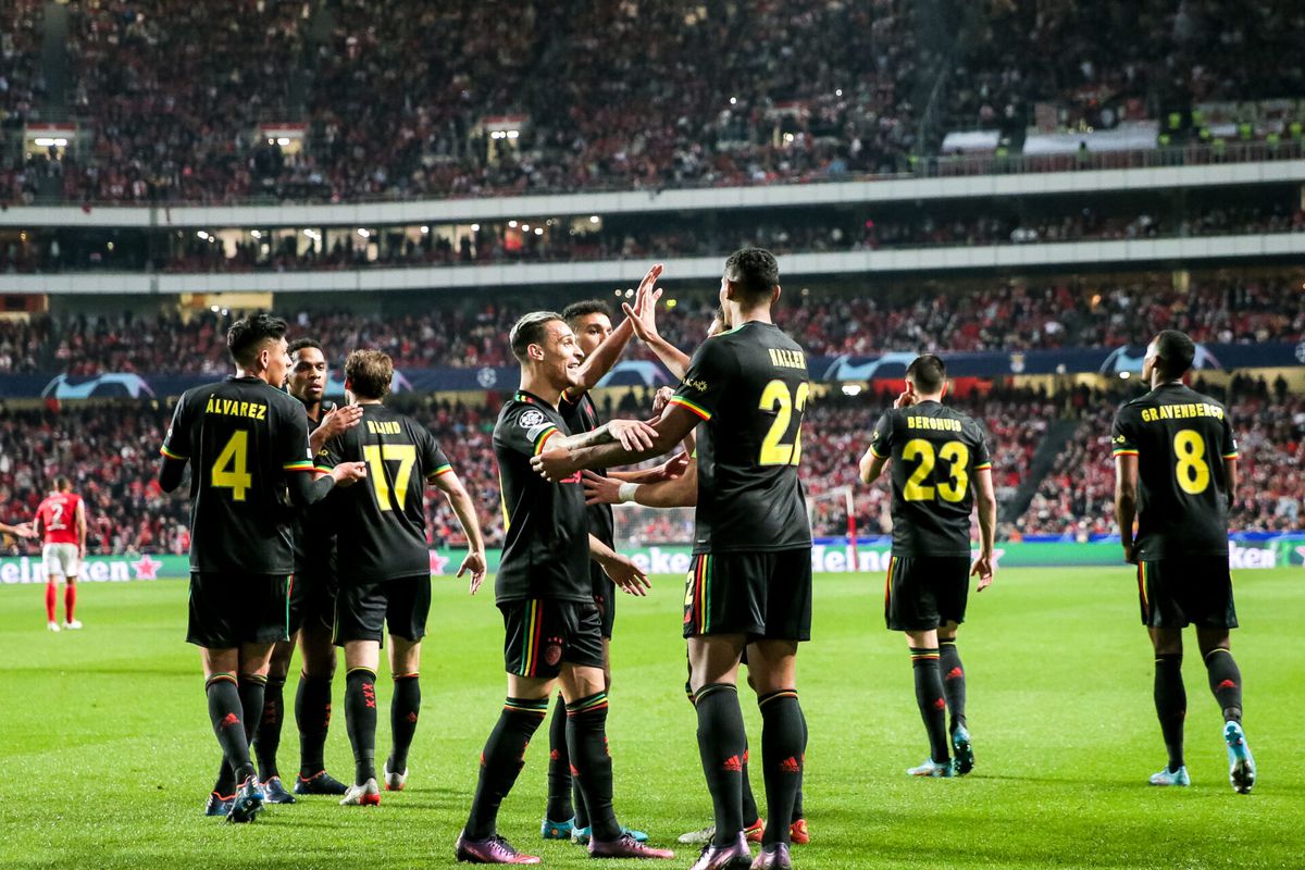 Bookmakers zijn massaal voor Ajax: héél weinig kans voor Benfica om door te gaan in de CL