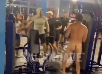 🎥🍆 | Lullig: naakte man wil met iedereen vechten in sportschool en wordt gearresteerd