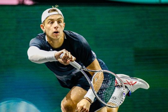 🎥 | Tallon Griekspoor bereikt 2e ronde op grastoernooi van Halle