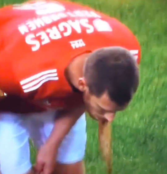 🎥 | Alweer? Jan Vertonghen kotst op het veld in topper tegen FC Porto
