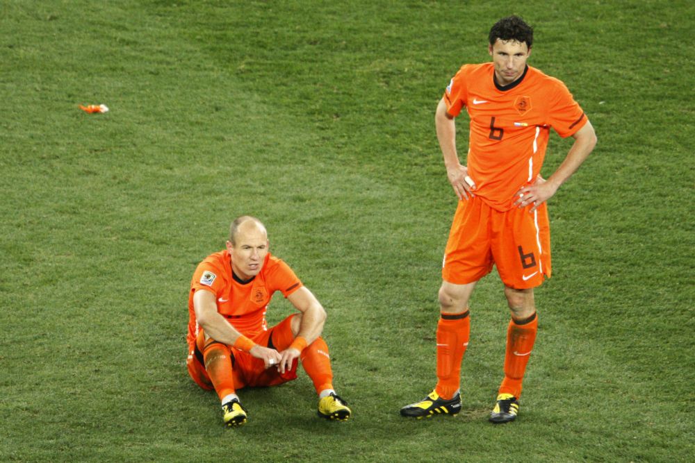 Van Bommel over WK 2010: 'Bij wereldtitel waren 7 spelers gestopt'