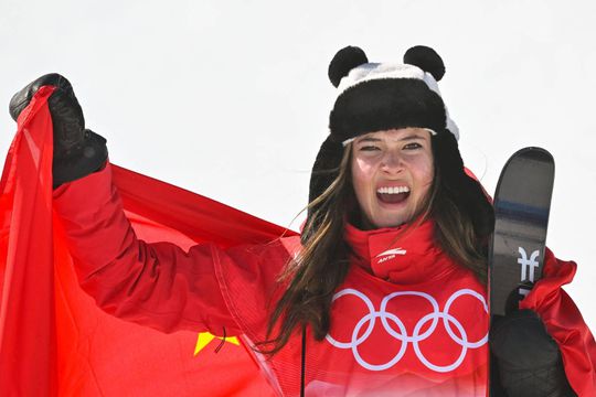 Dit is de score waarmee freestyleskiester Eileen Gu (18) heerste op de halfpipe