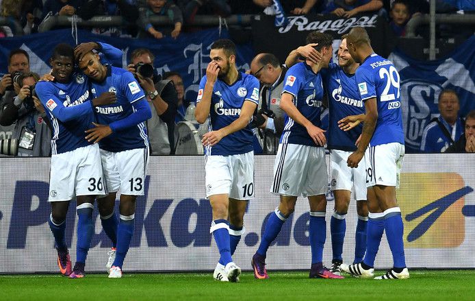Schalke pakt eindelijk de 1e competitiewinst