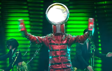 🎥 | Deze oud-PSV'er (en Rode Duivel) werd ontmaskerd in The Masked Singer