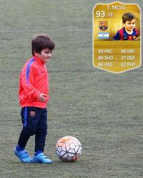 Thiago Messi (4) maakt debuut in jeugdopleiding Barcelona