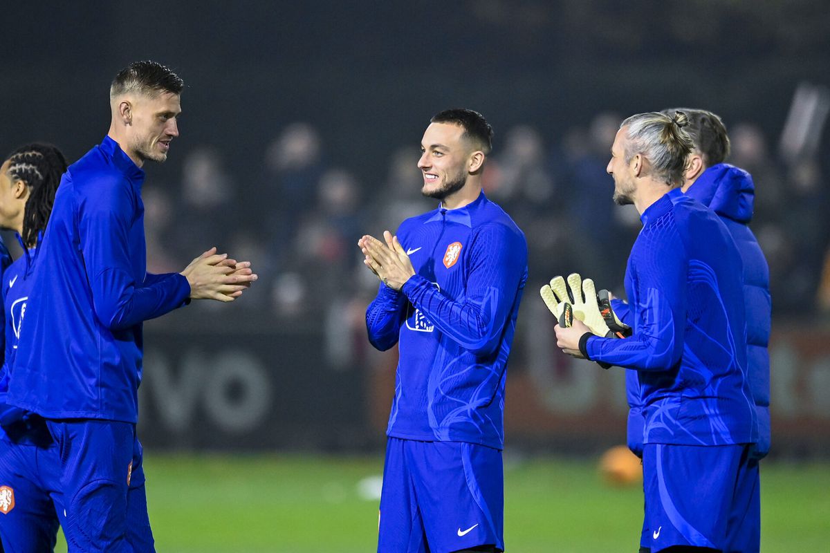 Dit zijn de rugnummers bij Oranje op het WK in Qatar: Remko Pasveer nummer 1