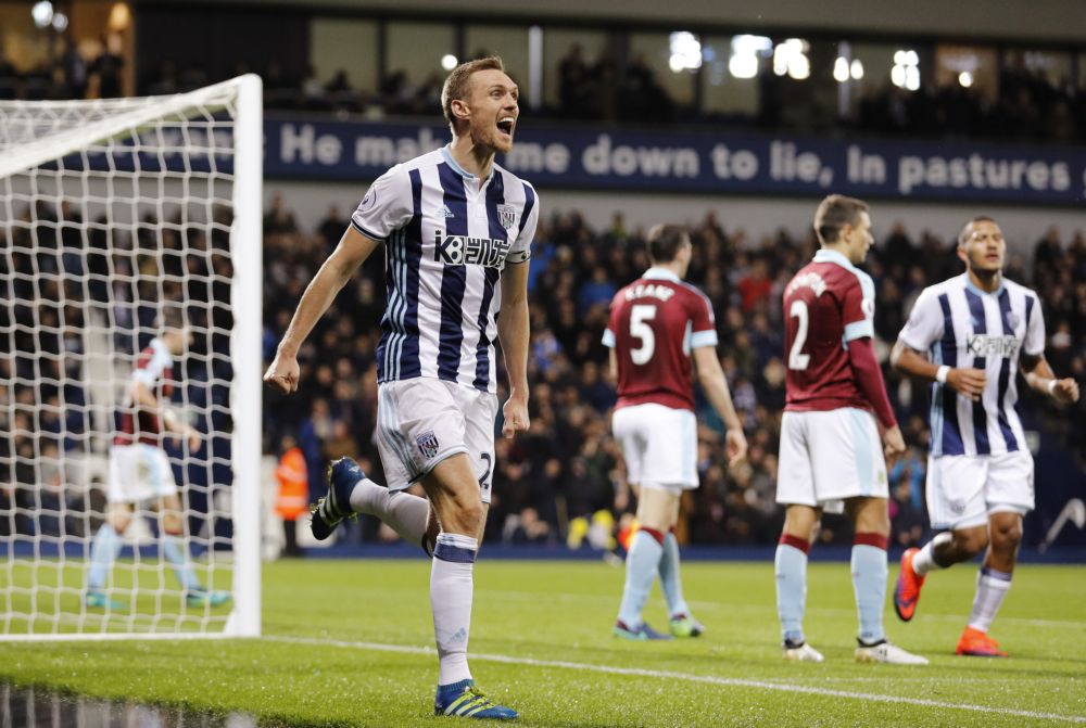 West Bromwich geeft Burnley flink pak slaag (video)