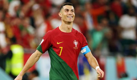 💸 | Cristiano Ronaldo gaat met de selectie uiteten en betaalt de volledige rekening